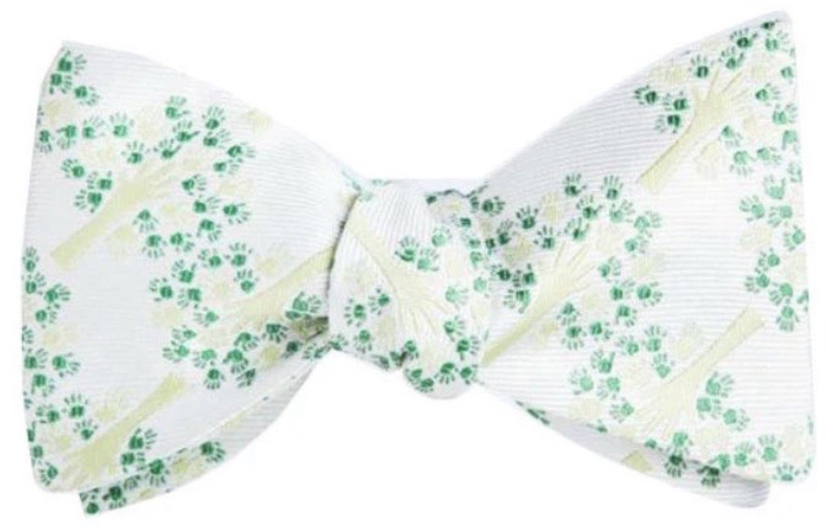Tonight’s bow tie for Game 1 of the Division Series, Padres at Dodgers on <a href="/FS1/">FS1</a> at 8:38e/5:38p: Sandy Hook Promise (protecting children from gun violence). More: sandyhookpromise.org <a href="/sandyhook/">Sandy Hook Promise</a>