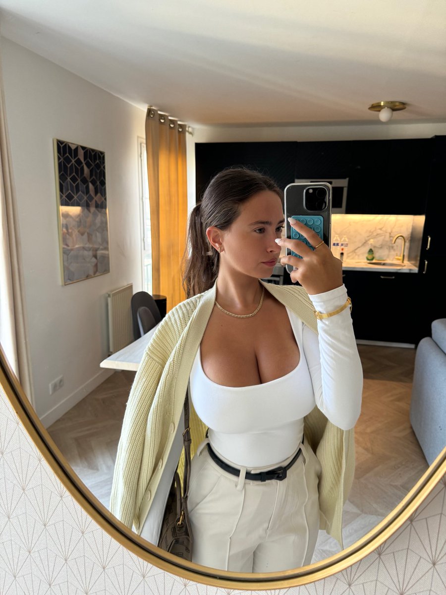 Cece Rose tweet media