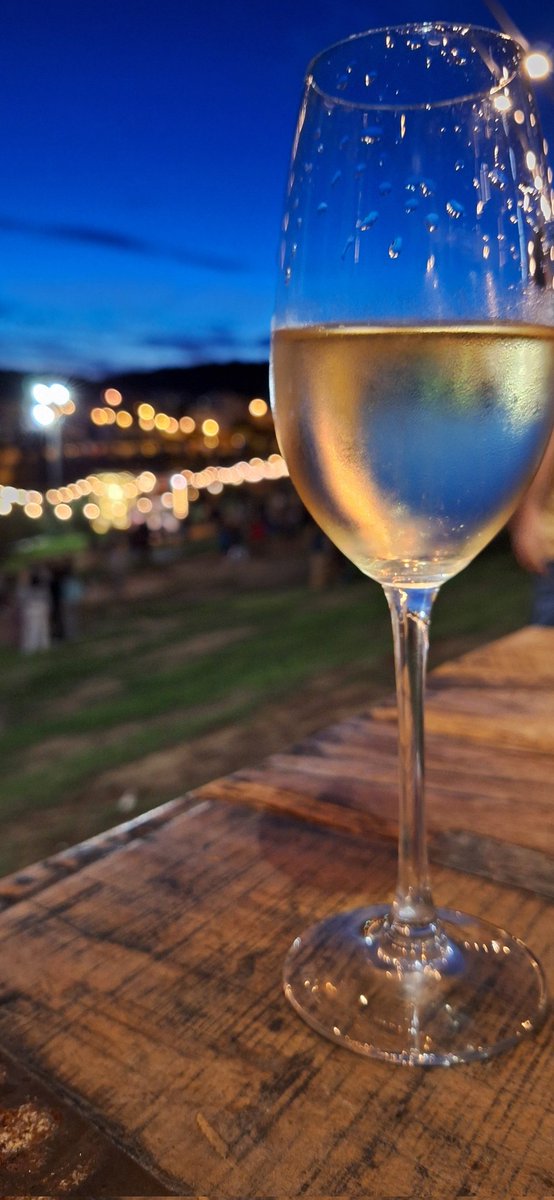 Un año más 🥂 <a href="/cavatast/">Cavatast</a> #cavatast2024