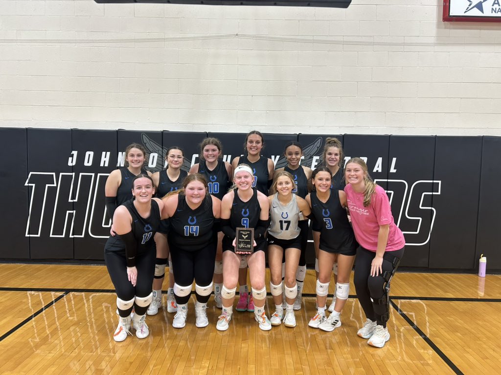 Bronco Vball goes 2-1 for the day for a 3rd place finish at the JCC tournament. Let’s get back to work so we can make a run at the conference tournament. #allin