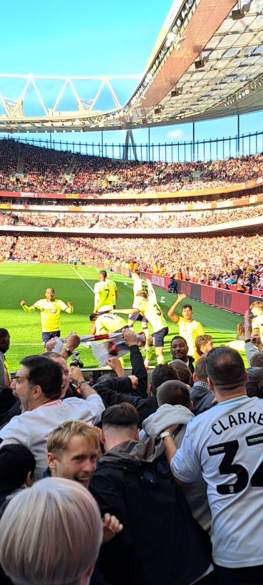 Moments like this is why we can accept the pain. #saintsfc