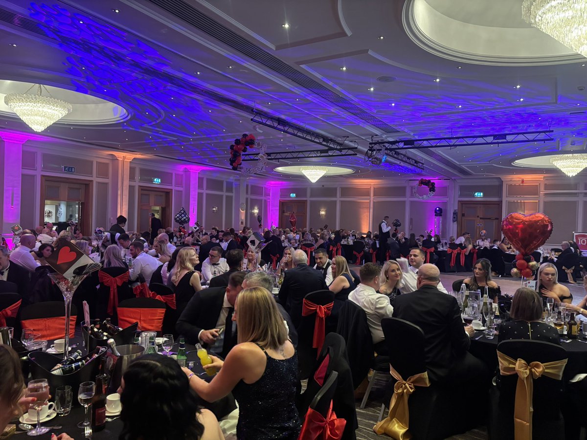 JamproUK's tweet image. Another brilliant crowd for @LibbyMaesAngels at the #libbysball24
Let’s smash this!