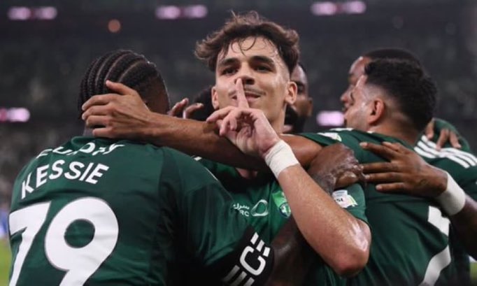 hilalstuff's tweet image. يا صغيري ألم يخبروك من نكون حتى تفعل فعلتك هذه؟

😂😂