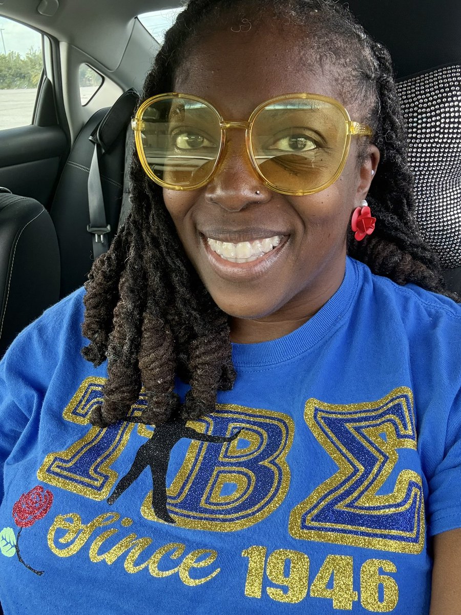 Ashley S. Ellison, M.Ed. (@theespeducator) on Twitter photo Continuing my service to bands with ΚΚPsi-ΤΒSigma Greater Houston Alumni Association and supporting my students at the same time on this fine! <a href="/heightshsband/">Heights HS Band</a> and <a href="/ChavezHS_HISD/">César E. Chavez High School</a> band
#itisanHONORtobeselectedtoserve #MOTS #FOREVERserving #MLITB Continuing my service to bands with ΚΚPsi-ΤΒSigma Greater Houston Alumni Association and supporting my students at the same time on this fine! <a href="/heightshsband/">Heights HS Band</a> and <a href="/ChavezHS_HISD/">César E. Chavez High School</a> band
#itisanHONORtobeselectedtoserve #MOTS #FOREVERserving #MLITB
