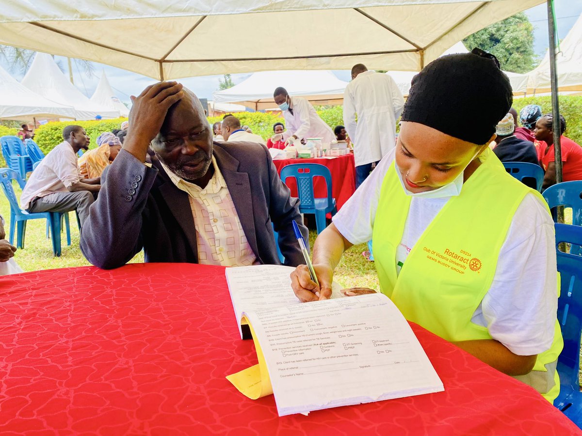 We proudly hosted a medical outreach camp at  Mukono district With the support of our amazing volunteers and healthcare professionals, we provided free medical services to residents. Together, we are building a healthier future for Mukono! 🏥❤️ #RotaryOutreach #CommunityWellness