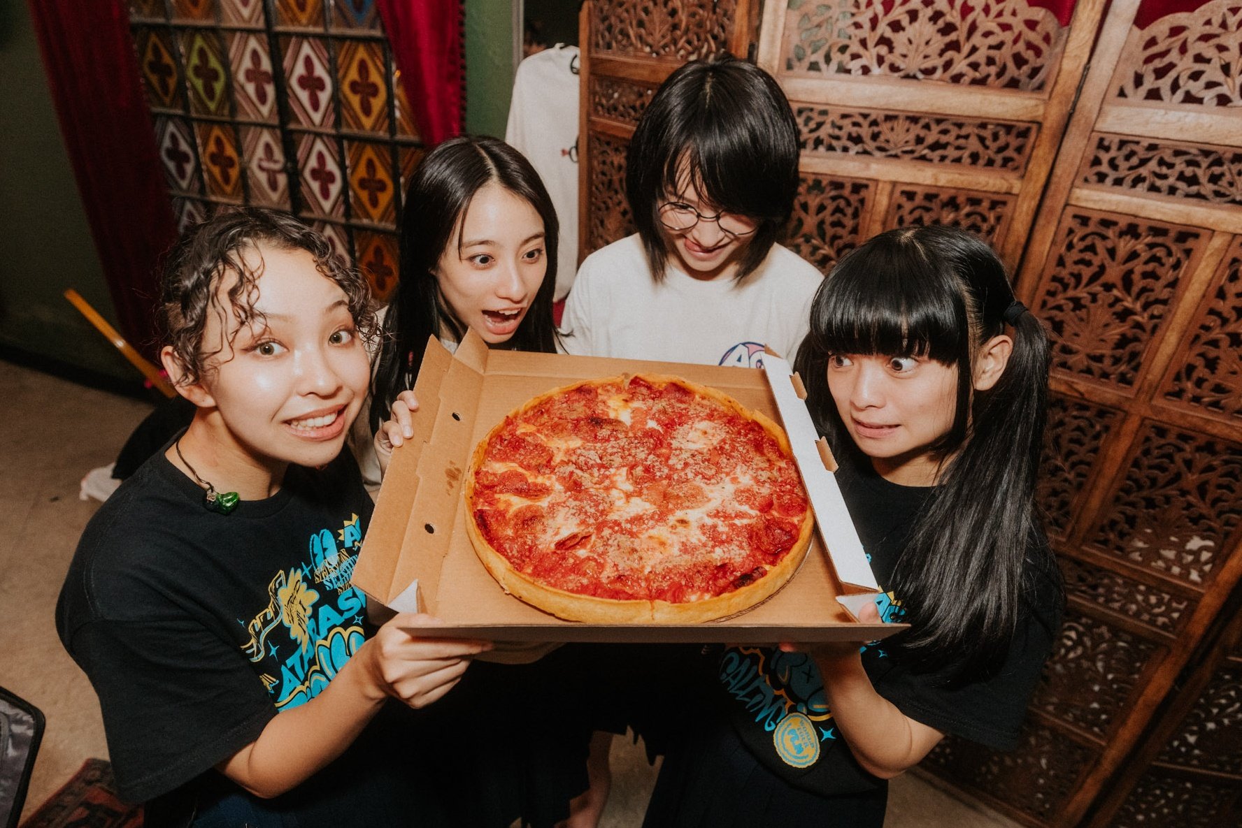 GZJrrdaaAAATbFm?format=jpg&name=large