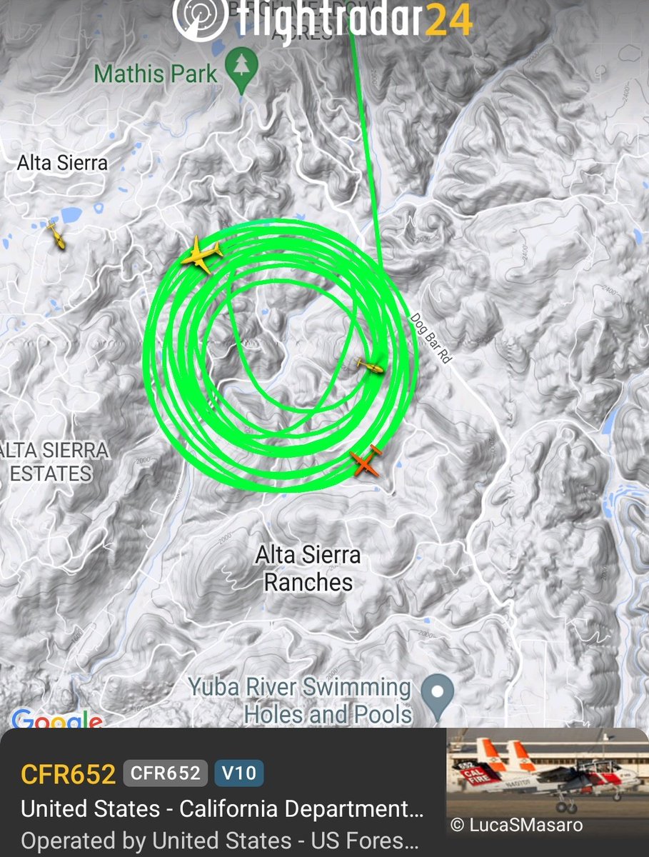 Elias_Funez's tweet photo. Firefighters working the #cloverfire in the Alta Sierra area. .75 acres. #theunionnow #fireseason2024 @TheUnion https://t.co/f0mvifC1k8