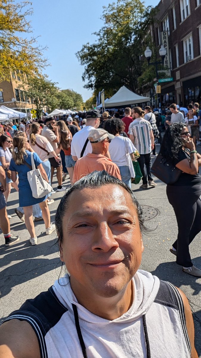 BFoodMarket's tweet photo. Lincoln Apple festival in Chicago https://t.co/rRz2BbImXG
