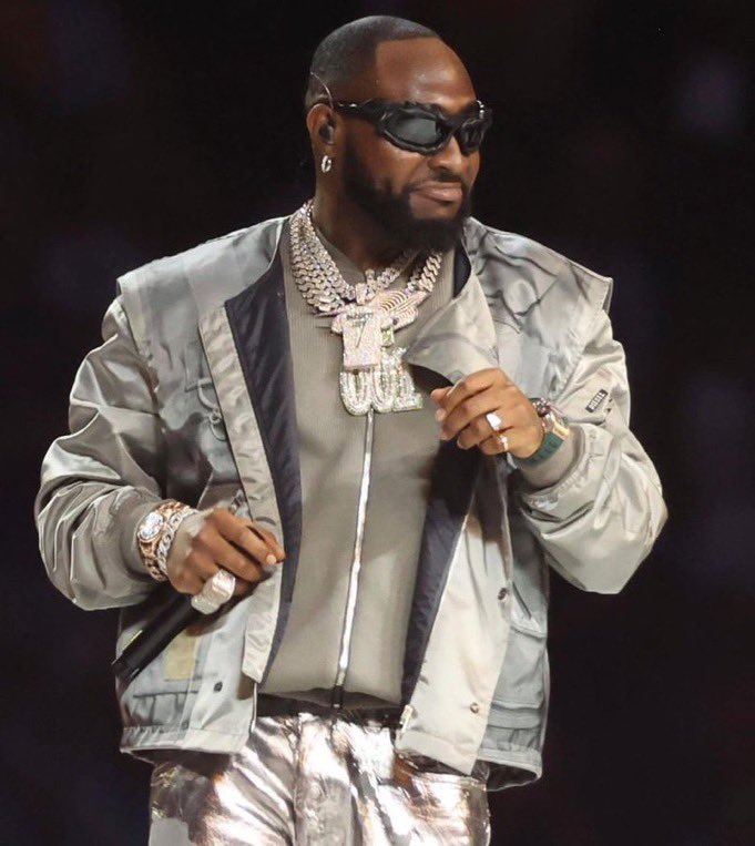 drpenking's tweet image. No true Davido fan will pass this without Retweeting