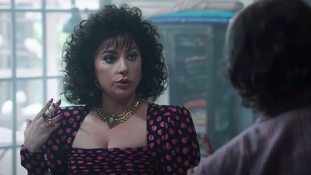 OVER AT THE PATREON… we just dropped an episode synonymous with wealth! style!! power!!! It’s HOUSE OF GUCCI!!

patreon.com/thishadoscarbu…