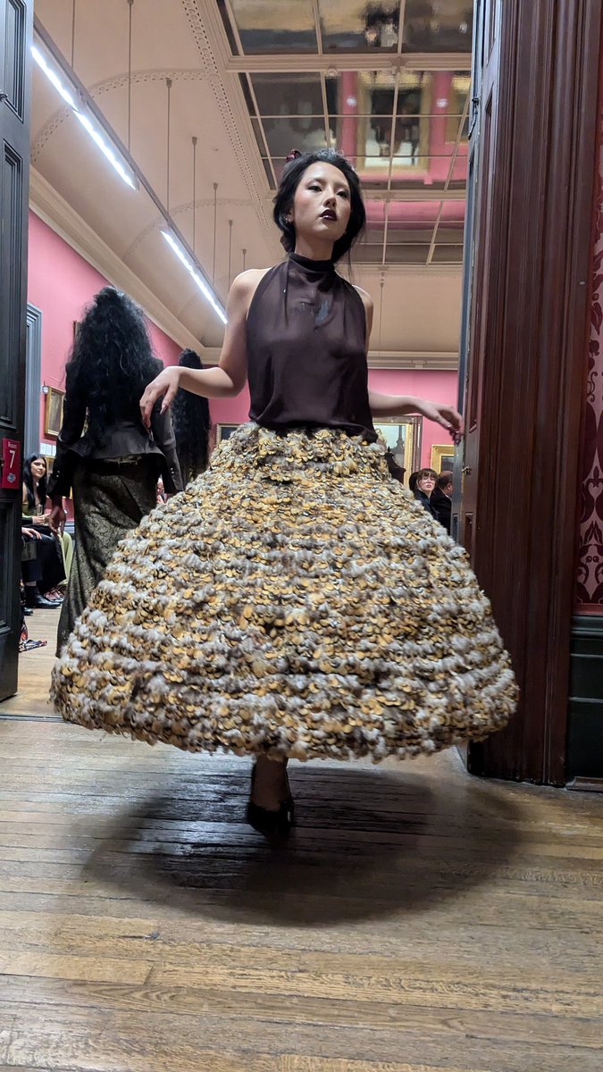 ShitChester's tweet image. Great to see Chester graduate and rising fashion star  @AlexNovacki's runway show at the Walker Art Gallery