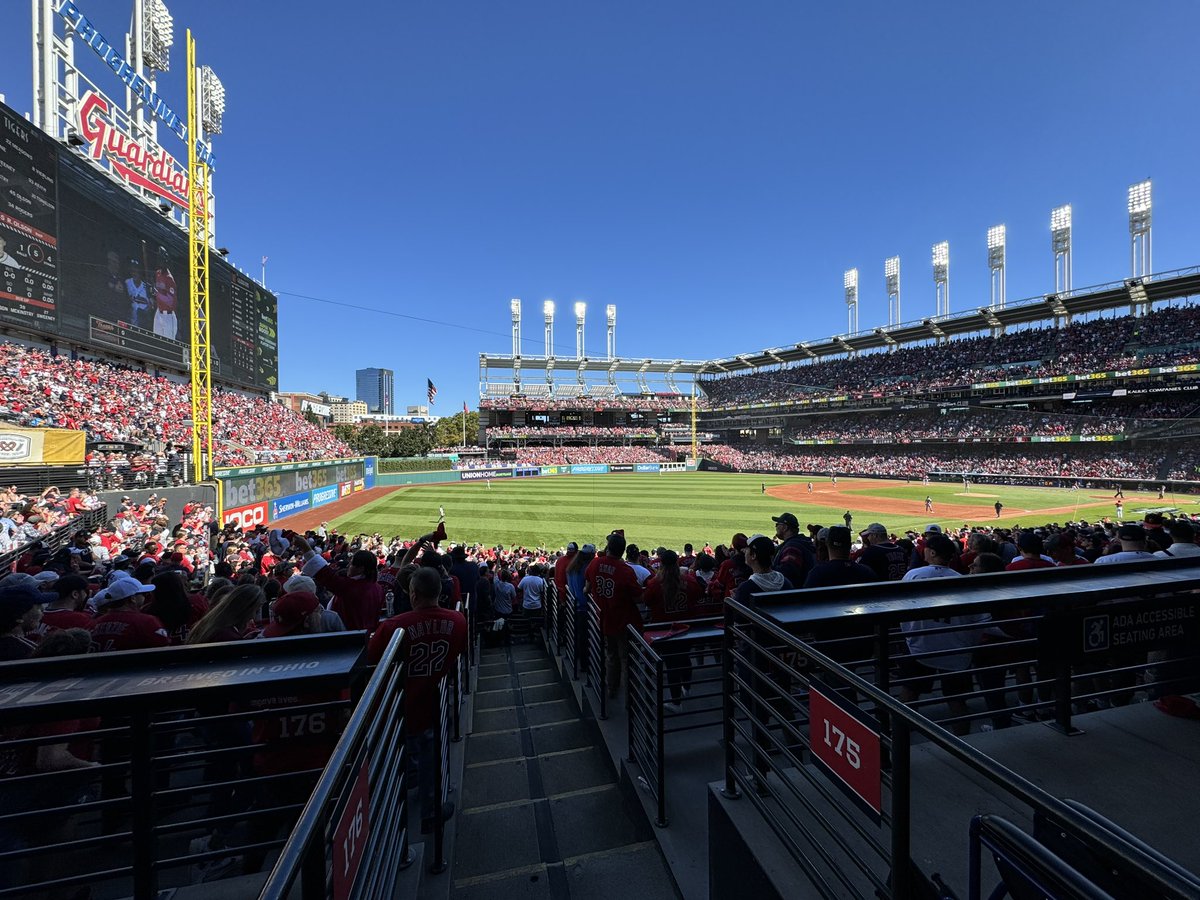 Chris Renkel tweet media