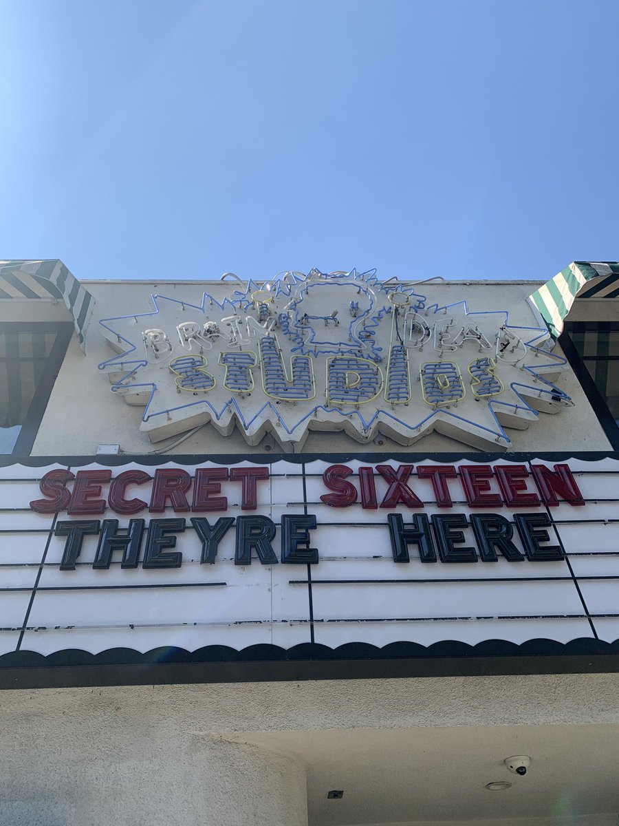 Settling in for <a href="/SecretSixteen/">Secret Sixteen</a>’s Haunted House marathon at <a href="/BRAINDEADLA/">BRAIN DEAD STUDIOS</a>, my first (of four!) surprise horror marathons in October.
Will post movie reveals throughout the night, all from the peaceful tranquility of the lobby, of course! 
#Horror #MutantFam