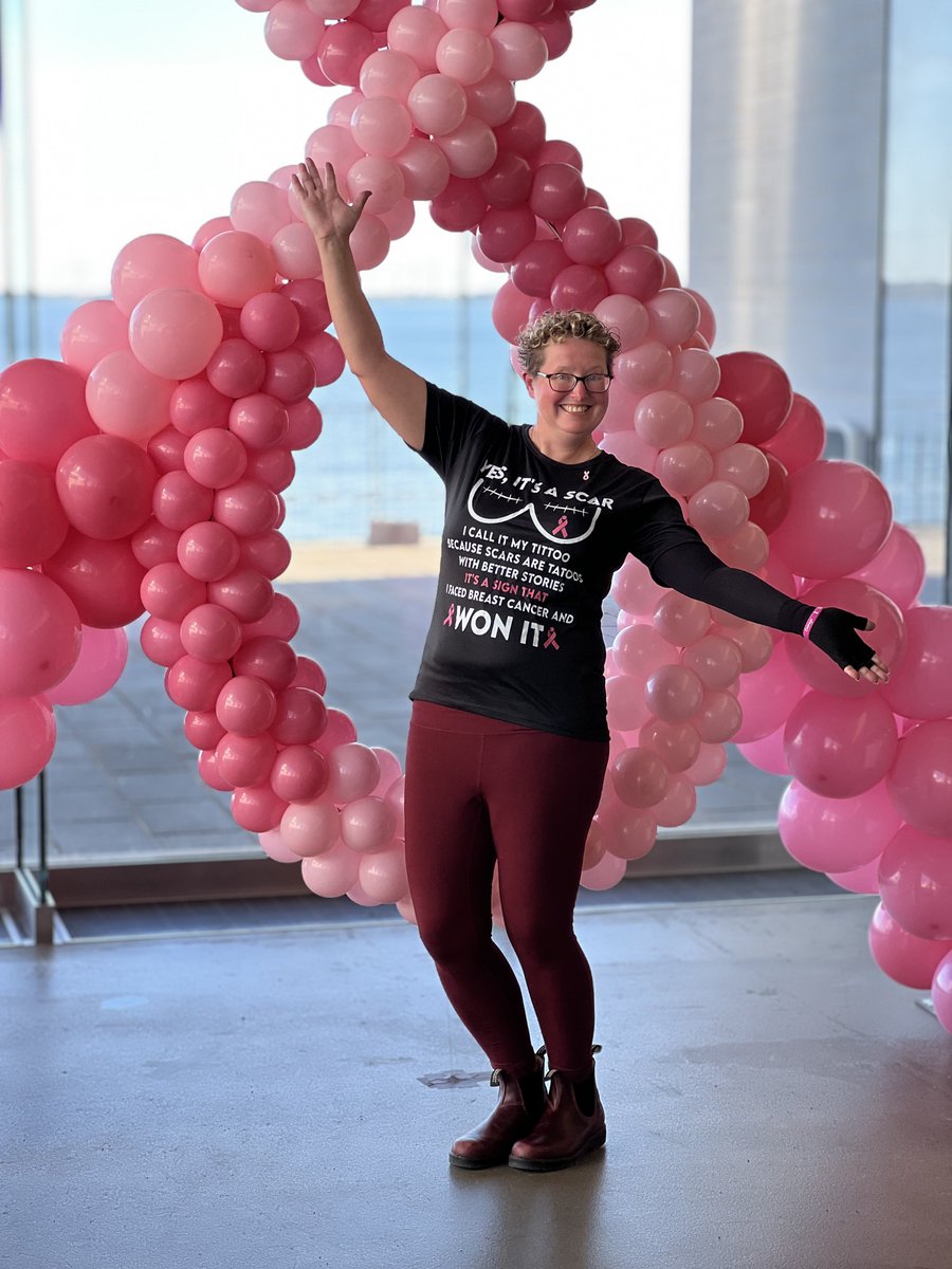 The day focused on breast cancer awareness continues with a visit to #BRADay! A powerful event supporting education and connection around breast reconstruction. Grateful for the strength of survivors like Heather and the work of <a href="/KingstonHSC/">KingstonHSC</a> &amp; Rose of Hope committee.