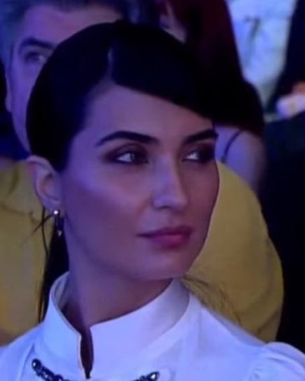 Rüya gibi bir bakış #TubaBüyüküstün