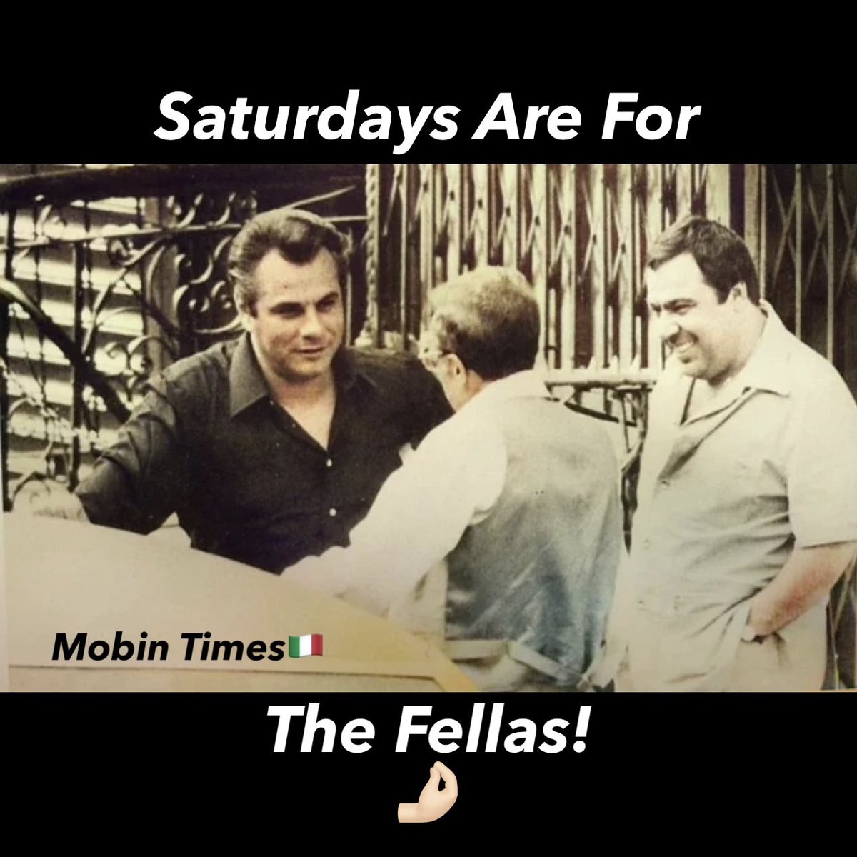 MobinTimes's tweet image. For the Fellas! 🤌🏻 #MobinTimes #JohnGotti #DapperDon #TeflonDon #Gotti #AngeloRuggiero #QuackQuack #PineyArmone #Italian #History #Culture #Saturday #Mob #Mafia #Gangster #Mobster #Wiseguys #Omerta #CosaNostra #MobinTimesOriginal #SaturdaysAreForTheFellas #Like #Repost #Retweet