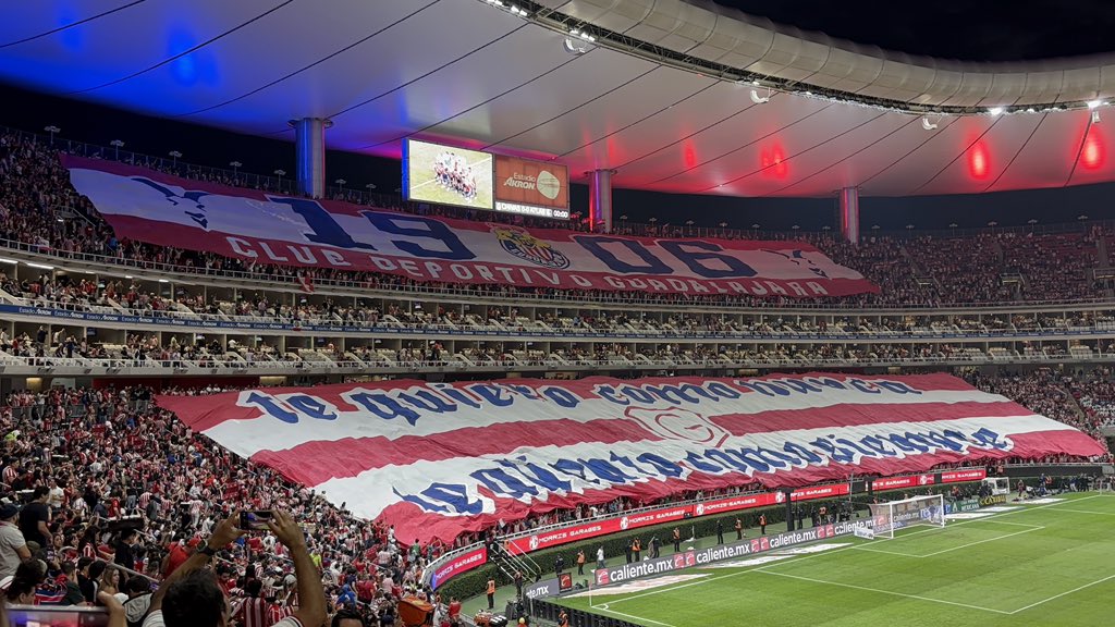 Gaspar_Sparco's tweet photo. ¡AWANTE @CHIVAS HIJOS DE PERRA! https://t.co/Tn5xwja7JO
