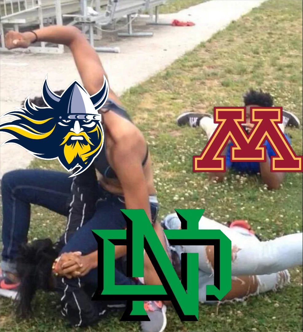 TheNMUYB's tweet photo. Minnesota fans watching Augustana beat the living piss out of UND https://t.co/PUycmvx5Vk