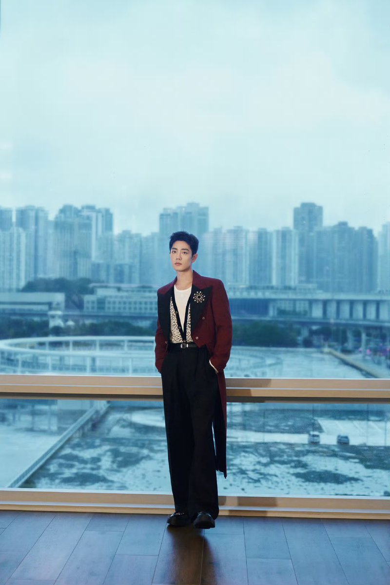 Respect
This is going to be so much fun seeing how much higher XFX can get Chaohua up to before midnight China
And just a reminder, this has been accomplished Organically! Not paid, no water, no bots. But by each and every XFX daily efforts for the love of DayToy #XiaoZhan肖战