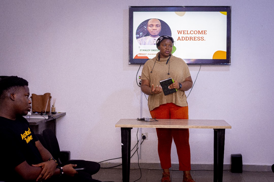 Buchinazam's tweet photo. Yesterday, at the launch of the Startup Internship Program of the  Anambra Startup Network, I had the opportunity to moderate session and, of course, meet amazing minds.

A big shout to our partners @activ8hub and  @AnambraTechies

#StartupIntershipProgram
#Startupecosystem https://t.co/VD7qbWteZ1