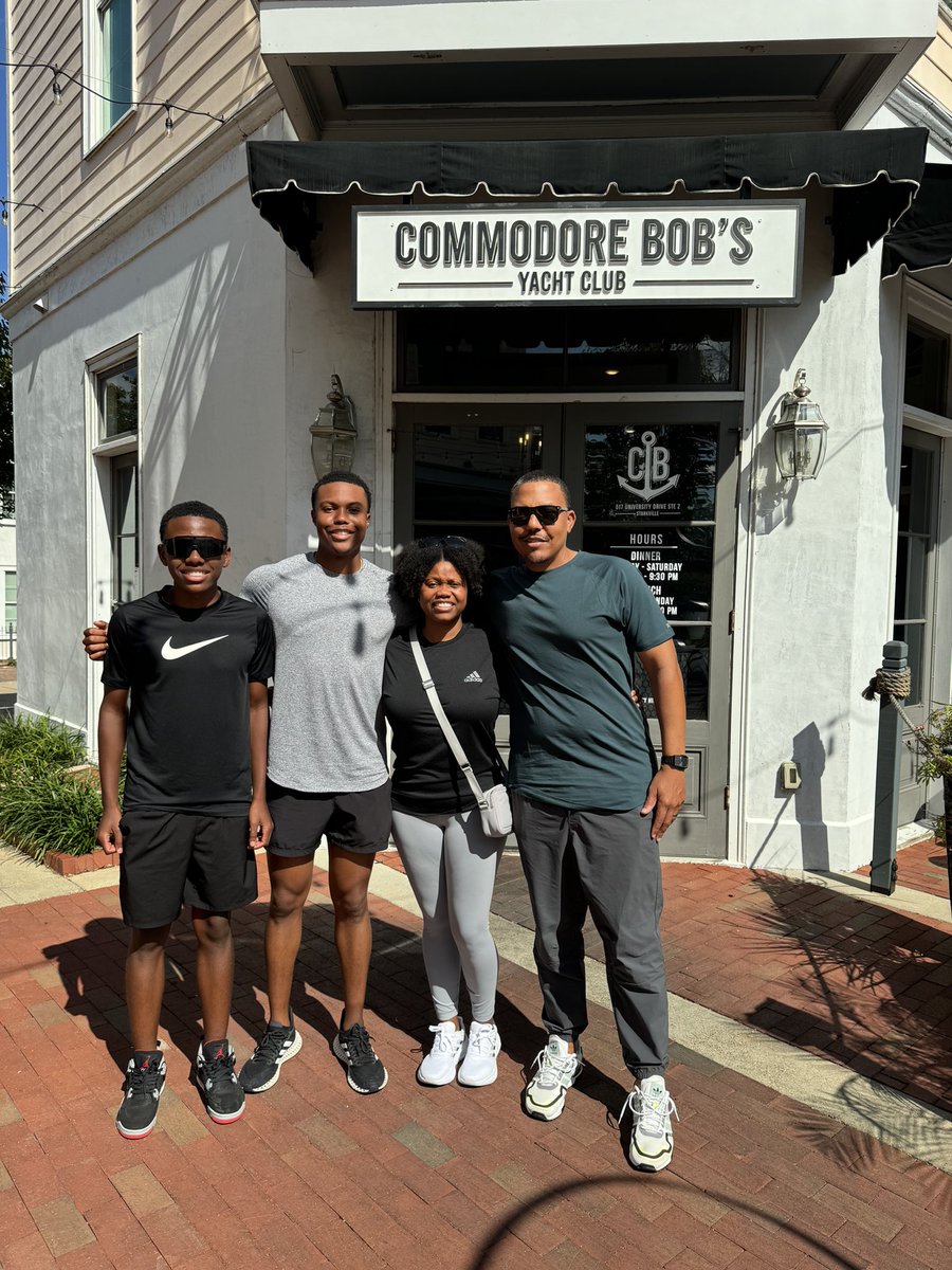 Chris Pulliam (@pulliam_chris) on Twitter photo Lunch with our birthday boy! Happy birthday EP!โค๏ธ We love you and enjoy your day! <a href="/CommodoreBobs/">Commodore Bob</a> <a href="/PulliamEthan/">Ethan Pulliam</a> Lunch with our birthday boy! Happy birthday EP!โค๏ธ We love you and enjoy your day! <a href="/CommodoreBobs/">Commodore Bob</a> <a href="/PulliamEthan/">Ethan Pulliam</a>
