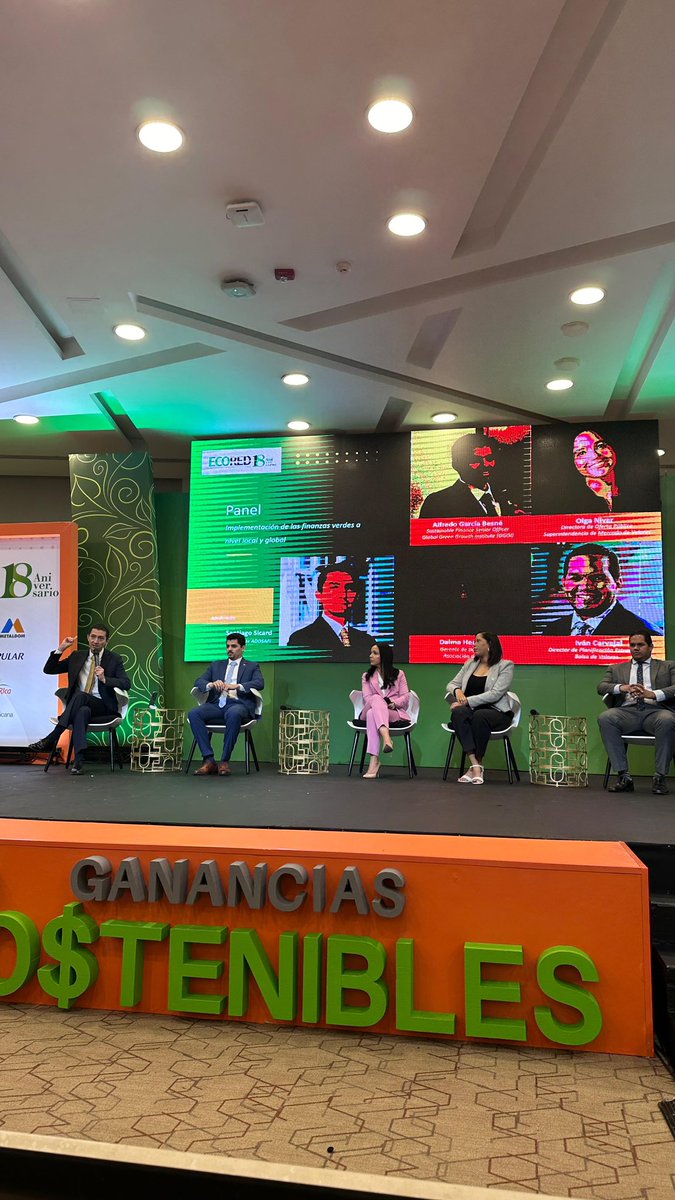 SIMVRDO's tweet photo. Nos complace compartir la participación de Olga Nivar, directora de oferta pública de la #SIMV, en el panel “Implementación de las finanzas verdes a nivel local y global”, organizado por @ecoredrd
Durante su intervención, Olga abordó cómo la regulación financiera es un pilar esencial para promover la sostenibilidad, destacando la experiencia de la construcción de la Taxonomía Verde en la República Dominicana.
Este importante panel contó también con la participación de representantes de @aba_rd, @bolsard, GGI y fue moderado por Santiago Sicard de @ADOSAFI
Juntos, impulsamos un futuro más sostenible a través de las finanzas verdes.
#FinanzasVerdes #Sostenibilidad #TaxonomíaVerde #SIMV