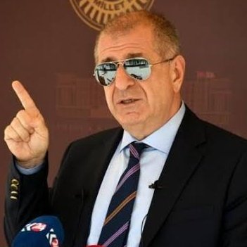 metruk_haber's tweet image. Son cinayet, taciz ve şiddet olaylarından sonra Türkiye genelinde eylem kararı alıp sahaya inen tek parti Zafer Partisi oldu.