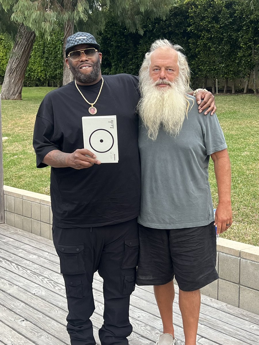 KillerMike's tweet photo. Thank you @rickrubin, one of my childhood heros for having me on @tetranow, cant wait for yall to hear this convo! #Pennon #Pennoniswinning
🛐 #SongsForSinnersandSaints https://t.co/J8s9uSRwtU