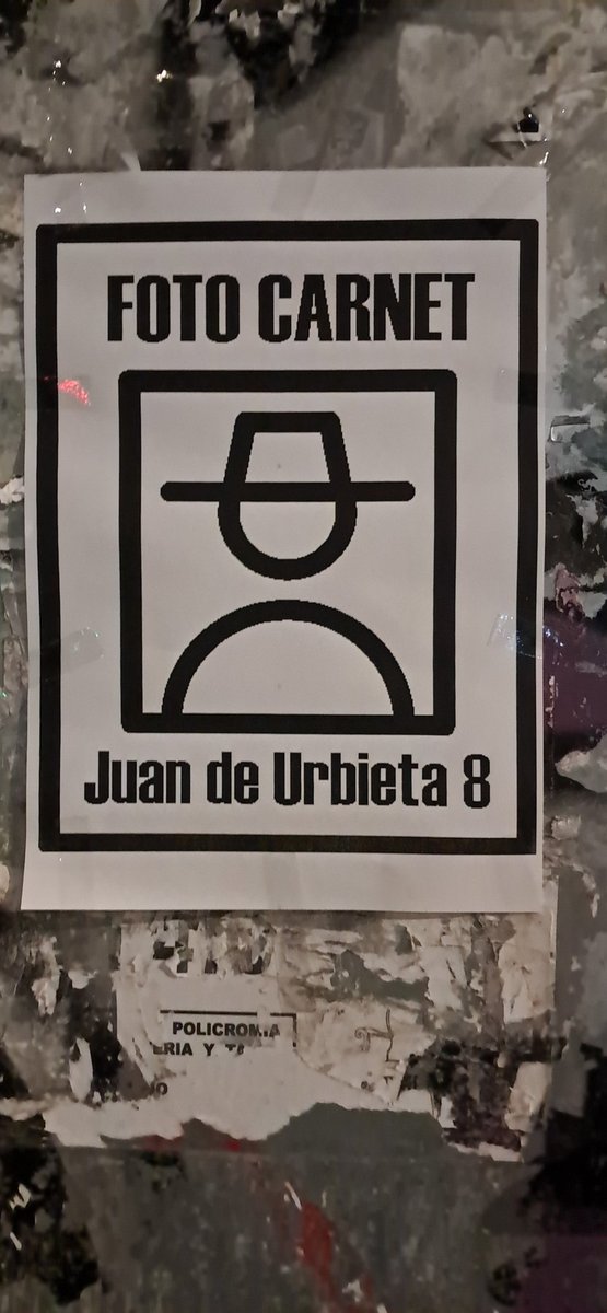 MissKiddo's tweet photo. Cutlas no se ha ido, ha puesto un negocio. https://t.co/85AXmVq2xv