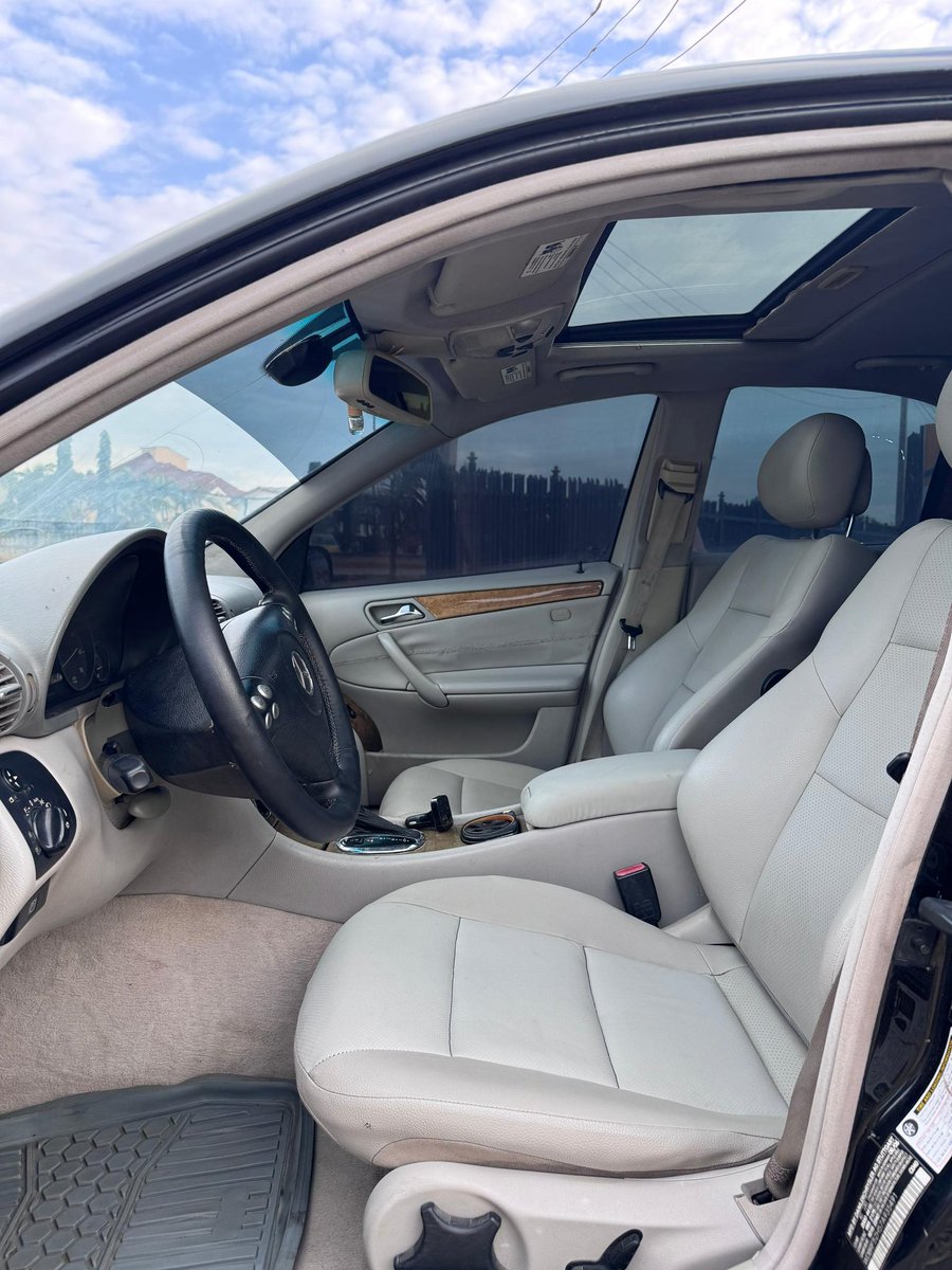 Halyru's tweet photo. DISTRESS SALE ‼️‼️‼️

TOKS STANDARD MERCEDES
BENZ C230/ 2007 MODEL
EVERYTHING BLESSED
PRICE: 4M
LOCATION: KADUNA

Nigeria police amaechi #Fubara Blord Aisha Mbappe Davido the IGP Rivers burna boy Ballon D vinicius #Bbnaija    token launch https://t.co/2xJGzJJSEq