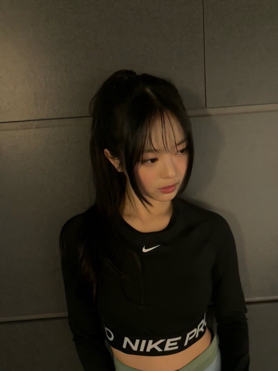 s2hn7's tweet photo. ハニちゃん誕生日おめでとう！！
 #우주끝까지_함께할_하니데이
#SWEETLIKEHANNIDAY https://t.co/1nweImFg8C