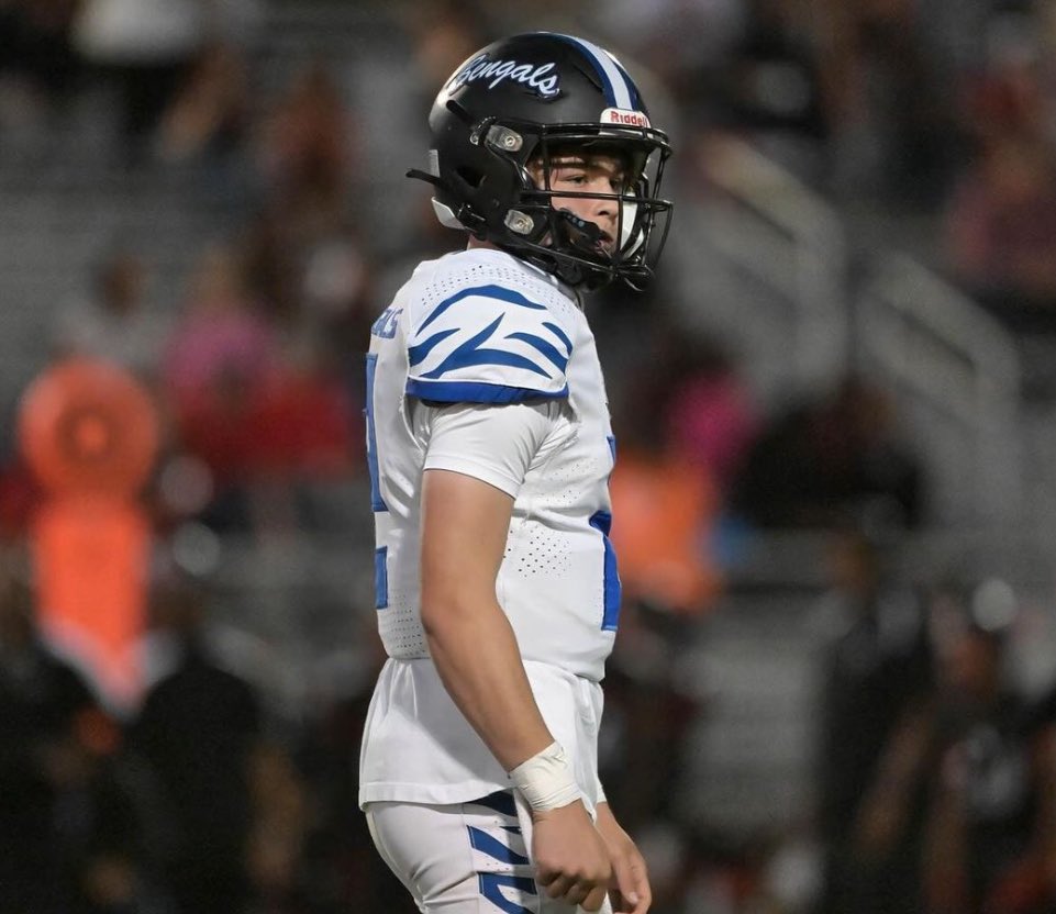 Big time Player of the Week! QB Kirby Matson. 19/29 348 yards 5 TDS!