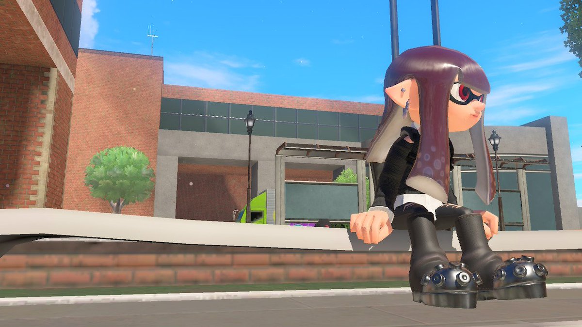 Thinking about hot cheetos.
What's your go to snack?
(88 Days Until New Years)