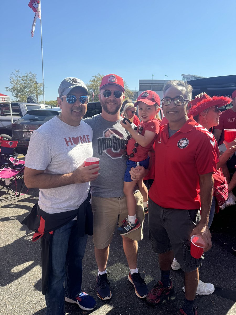 <a href="/drrishisingh/">Dr. Rishi P. Singh MD</a> good to see a Cole mentor here in Columbus for the game 👍🏻 With Sugat from Midwest Retina