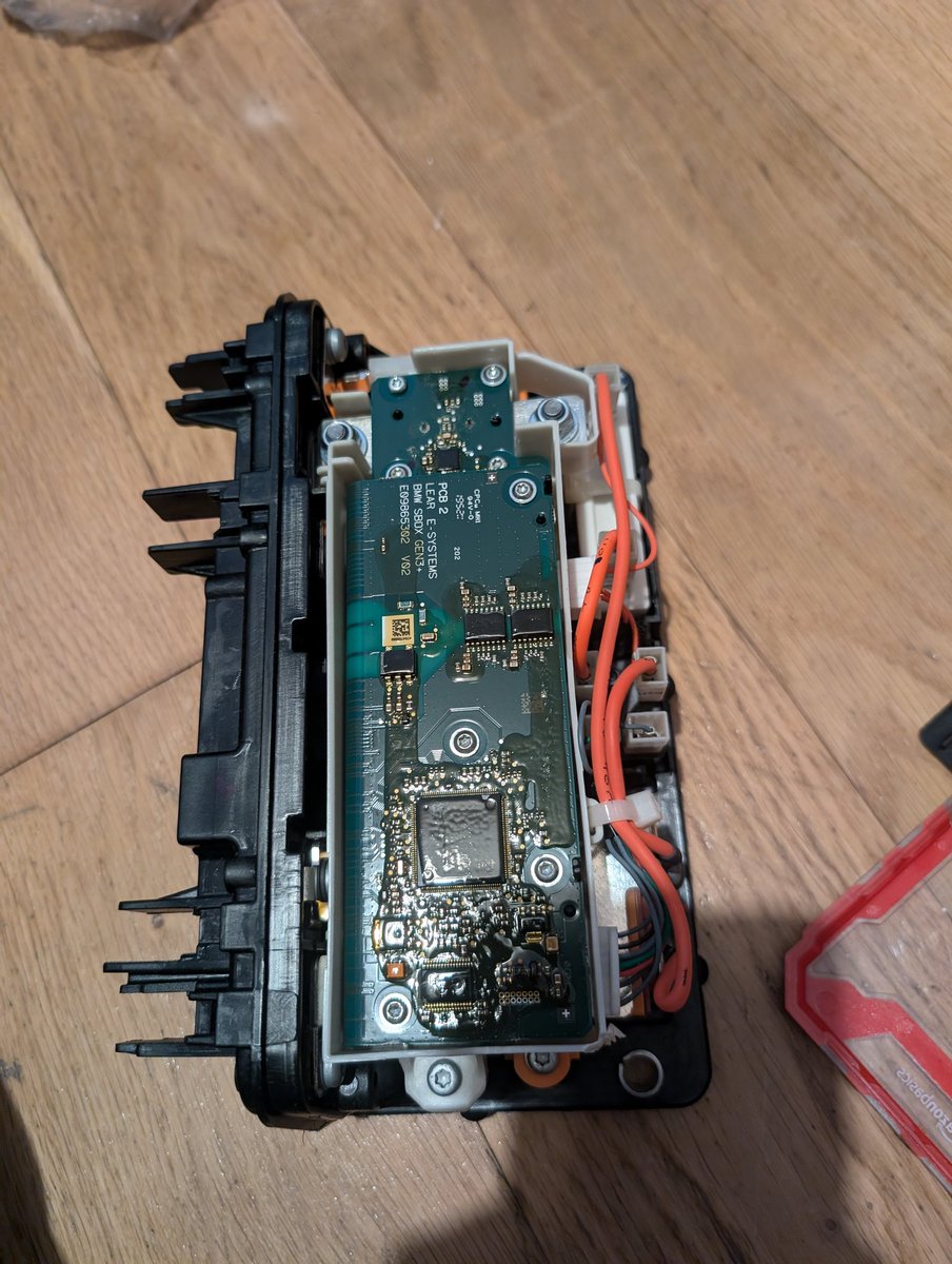 badri_nair's tweet image. Took apart a BMW x3 hybrid safety box and repurposed it with A different circuit for the electric Hayabusa. Productive evening. #evconversion .. The next step is to get the bus bars out for HV connection and water proof the PCB.