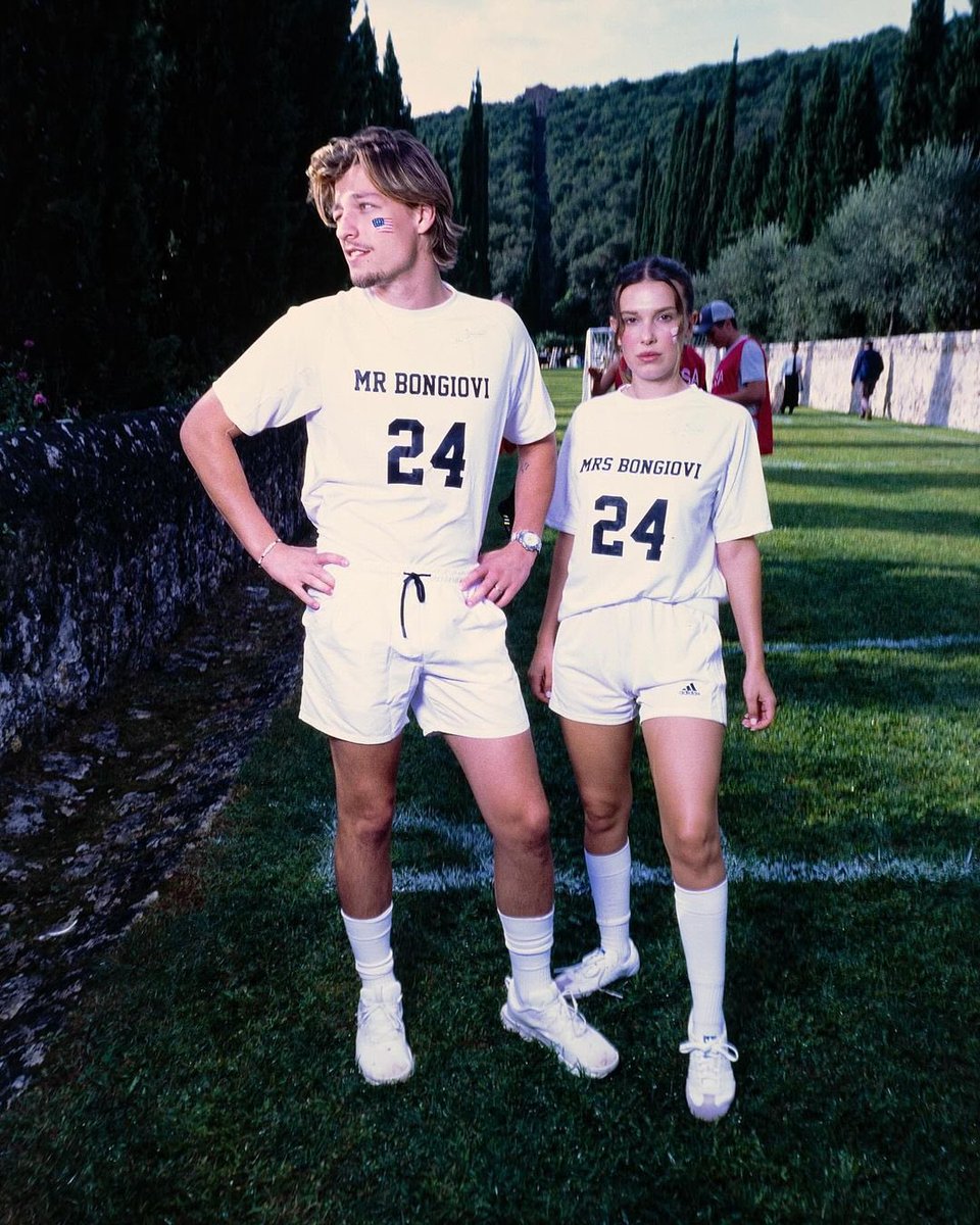 milliehourly's tweet image. she really is mrs bongiovi now