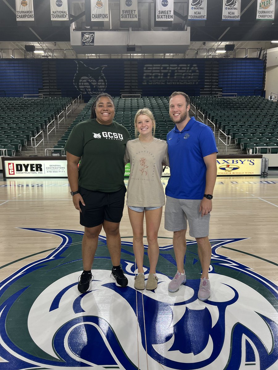 Sloane Vick tweet media