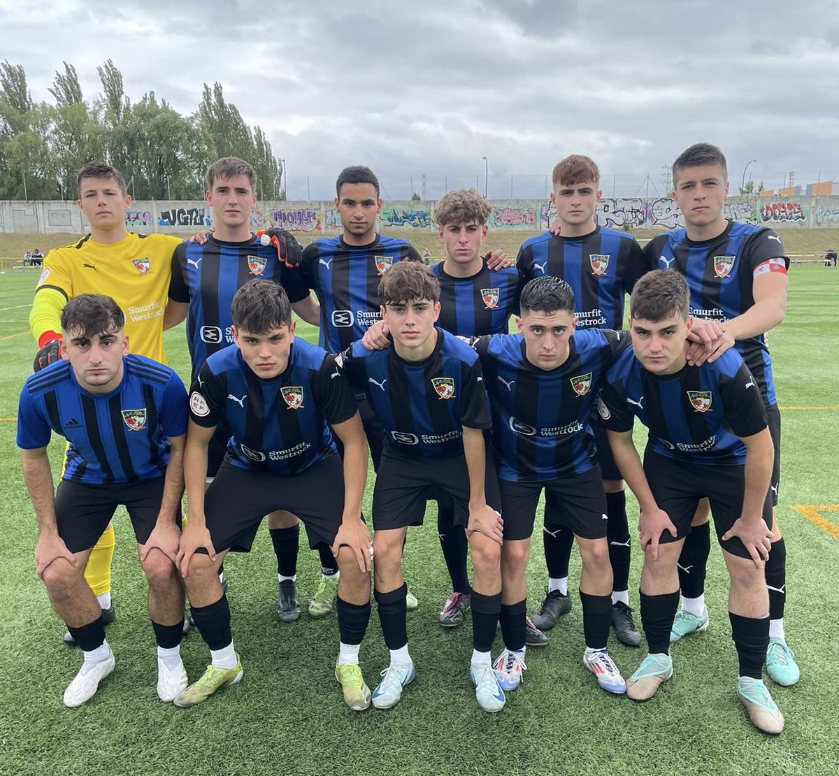 📊RESULTADO JUVENIL NACIONAL🚨
Victoria de mucho mérito de nuestro Juvenil A en casa por 3-1 ante la Ponferradina SAD.
Nuestros chicos tuvieron que remontar el 0-1 inicial en un partido muy solido en todos los aspectos en el que fueron superiores al rival. 
Enhorabuena equipo‼️🙌