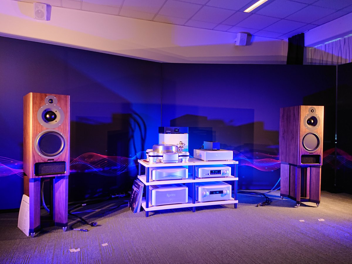 harmrekers's tweet photo. Saturday, October 5th, I was at the Dutch Audio Event audio fair in Veldhoven (Netherlands).
Listening and getting impressions of various Audio Systems. https://t.co/jaT1P84uMR