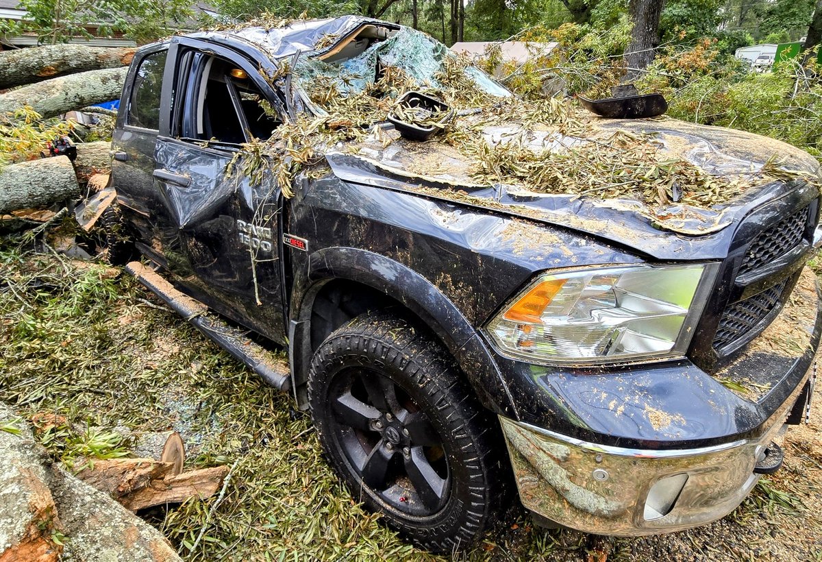 rfisherga's tweet photo. @goodyear tires are the real deal. My @RamTrucks was smothered by 2- 5ft diameter hardwoods. The right side of the truck was crushed &amp; the bed is flattened...but the Goodyears are still inflated. I'll buy these, again. https://t.co/tapl6qDhjC