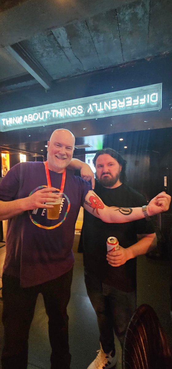 wcd07's tweet photo. ❤️ 🏴󠁧󠁢󠁷󠁬󠁳󠁿 🏴󠁧󠁢󠁳󠁣󠁴󠁿 🎸🤘 @ScarletRebels @GaryRebels @keithsansiro @F10NA_ https://t.co/8nSFD1cV39