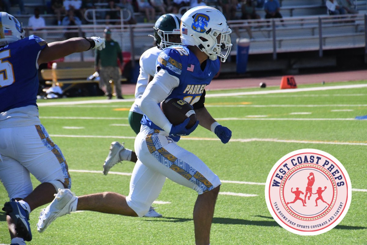 SERRA ON THE FIRST PLAY OF THE SECOND HALF TEDDY CHUNG GOES 77 YARDS FOR A TOUCHDOWN!!! 

Just like that it’s a 15-0 lead and the Padres get a big jolt to start this second half! 

The classic Raider Offense gets it done again. <a href="/PadreFootball_/">Serra Padres Football</a> <a href="/PadreAthletics/">Serra Athletics</a>