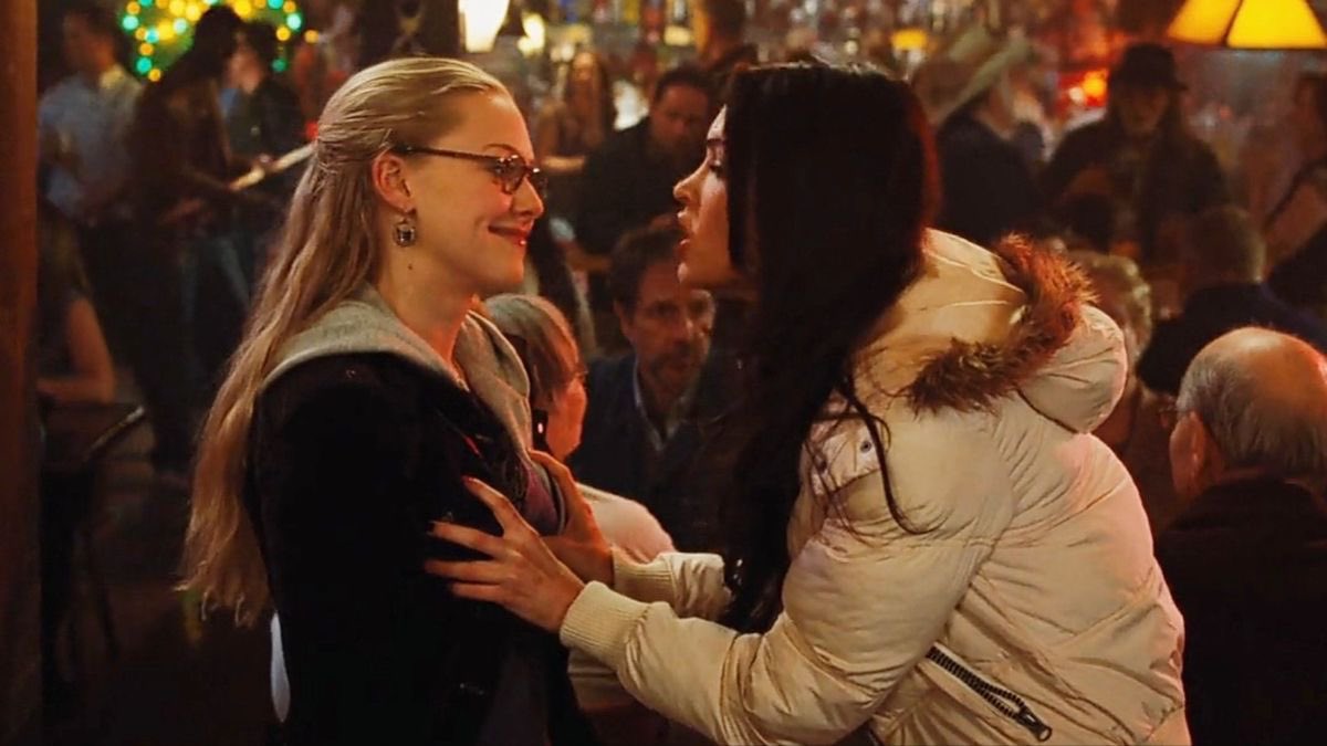 retrocvnty's tweet image. We need to bring back fun, campy movies