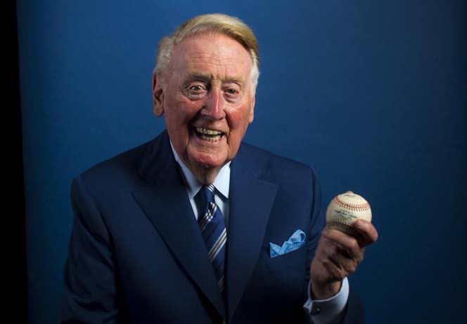 nut_history's tweet image. Vin Scully called games involving Connie Mack, born 1862, and Julio Urias, born 1996.
