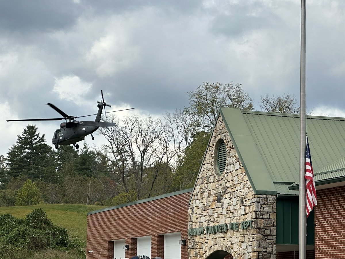 If you hear on social media or other sources that resources aren’t in WNC &amp; more aren’t coming that is totally FALSE!
Shout out to everyone supporting us because we know people across NC &amp; 🇺🇸 are donating, volunteering, praying &amp; doing so much. We know you’ve got our backs. 🙏🏼❤️