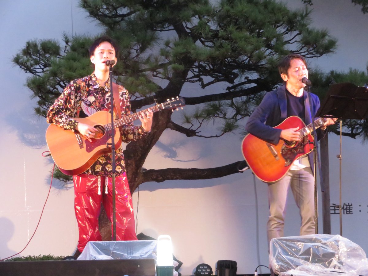 kaoritty8's tweet photo. 2024.10.5  #川原光貴
#Sgate #飛鳥山 #北区区民祭り

雨が降り続いて肌寒い中でしたが、楽しく熱いステージを魅せてくれて盛り上がって温まりました。
デュオにダンス、ソロも最高に楽しかった！大きなステージでKohkiが輝いてかっこよかった！オープニングから大トリまで幸せなライブをありがとう！ https://t.co/5XKS5xaz5B