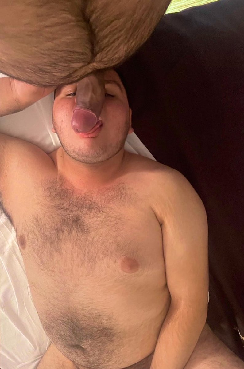 Me gustan las vergas gruesas como estás 🐻😳