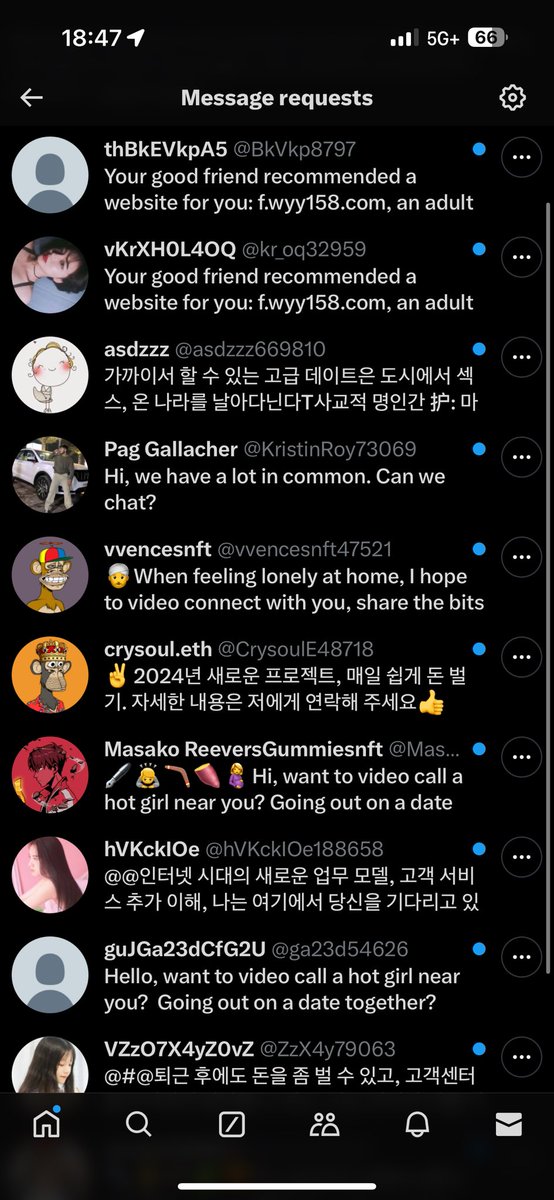 LipSoulnator's tweet photo. LEAVE ME ALONE https://t.co/GPE6Sps36n