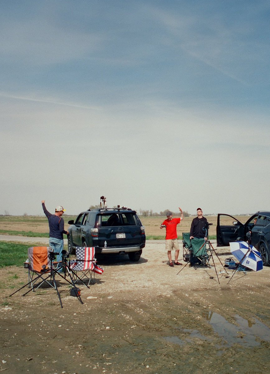 CharlieBourdo's tweet photo. My new film Shooting a Star is out now! Ride along on an adventure to document one of the rarest natural phenomena on the planet! @CornbeltChasers 

https://t.co/chzg2iCZwf https://t.co/UxinJPZxPi