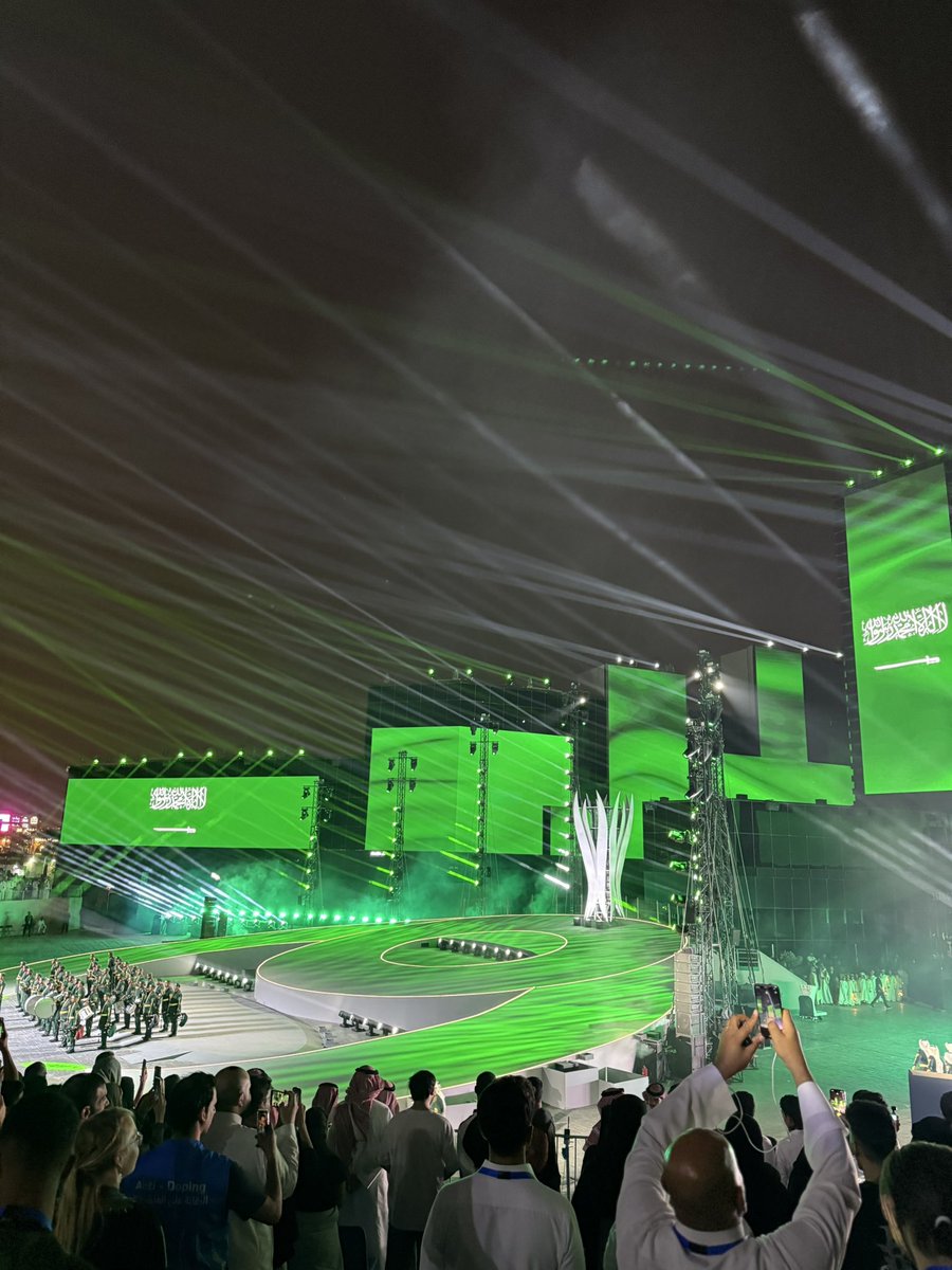 pex_7's tweet photo. 3oct 

تشرفت بالمشاركة والتنظيم في حفل افتتاح الالعاب السعودية ٢٠٢٤ تحت رعاية خادم الحرمين الشريفين ونيابة عن سمو ولي العهد -حفظهم الله- ،سمو وزير الرياضة يشهد حفل افتتاح #دورة_الألعاب_السعودية بنسختها الثالثة 2024 . 

فخور بكوني جزء من هذا العمل💚🇸🇦. https://t.co/rJeNZe7X5h